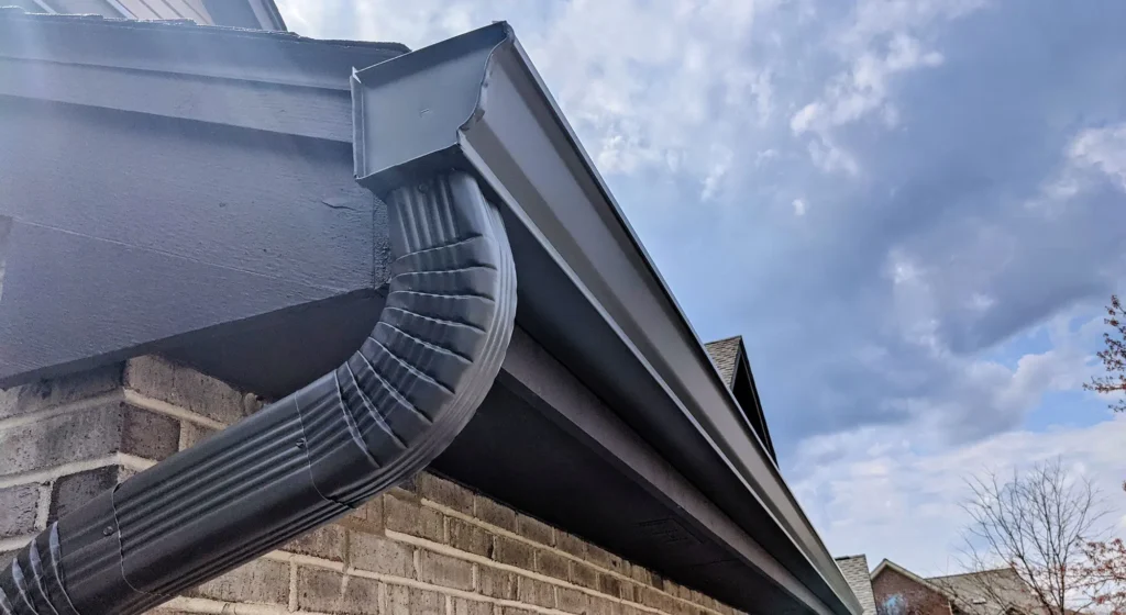 What New Gutters Cost in Chicago